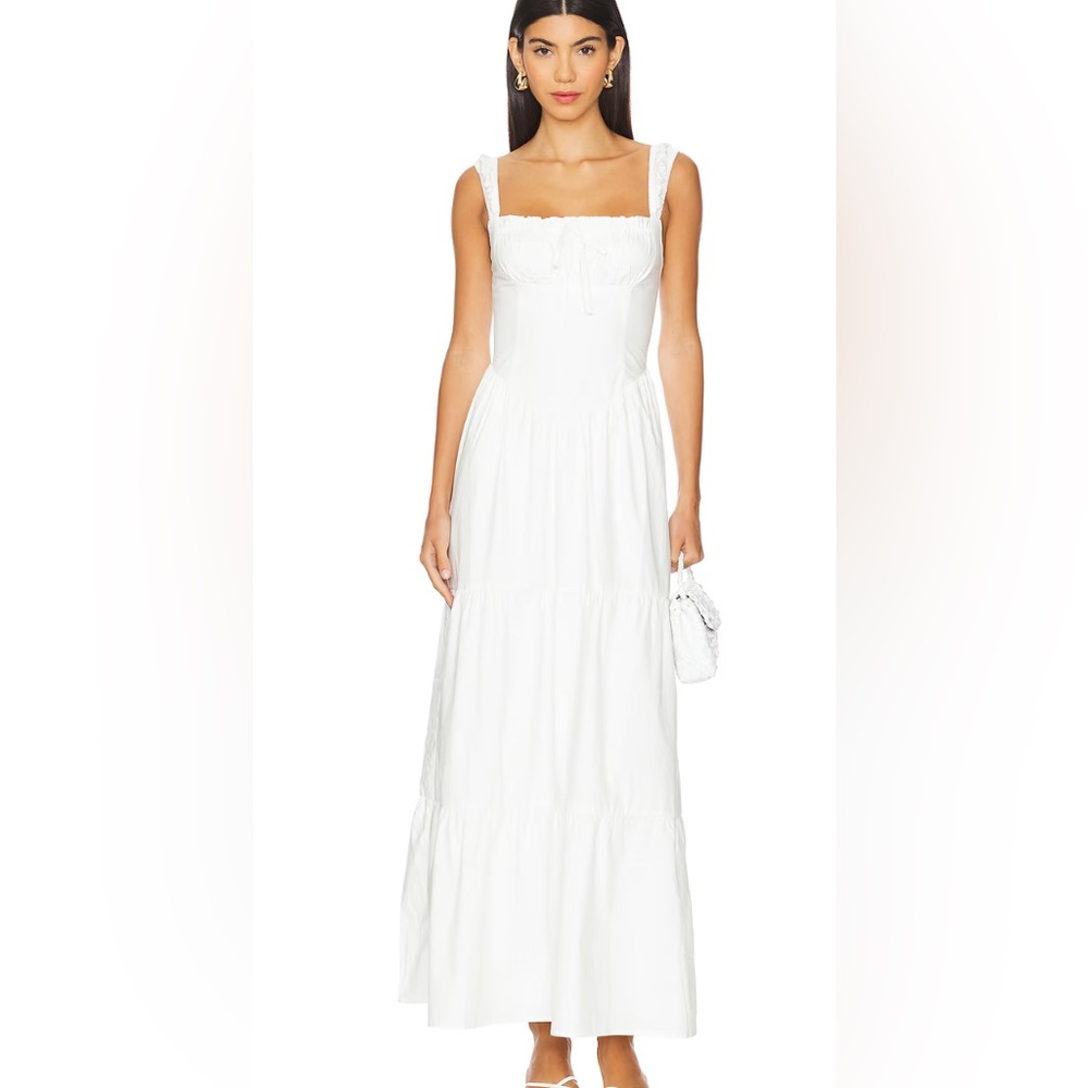 Chic White Sleeveless Maxi Dress